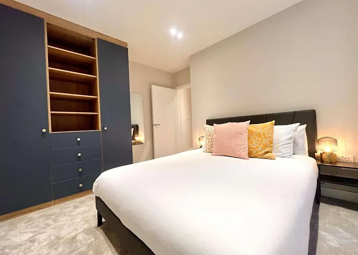 Urban Nomad - Camden Town Hostel London